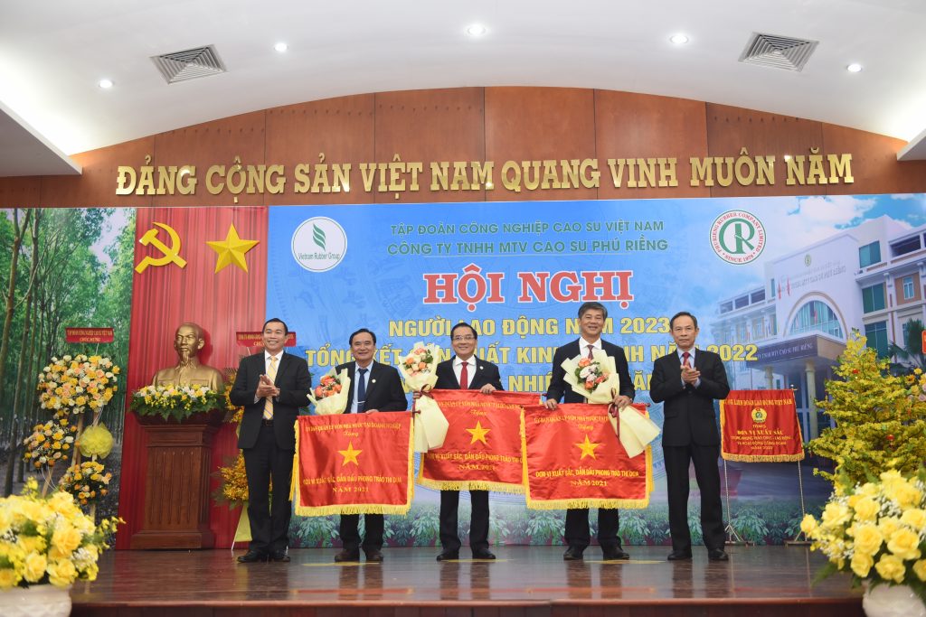 Các đơn vị khu vực miền Đông: Quyết liệt để đảm bảo tăng trưởng